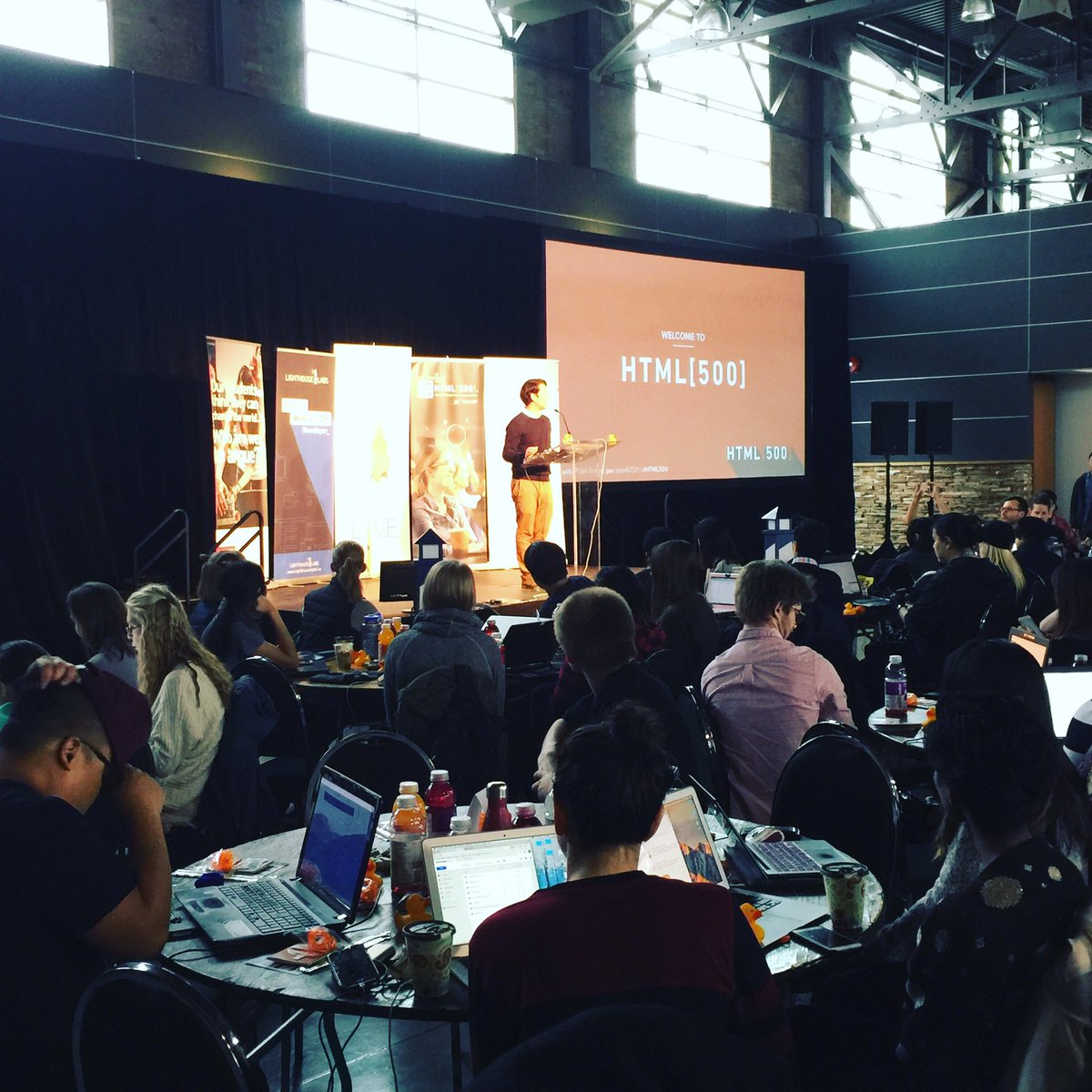 WestCoastCurly's tweet photo. @telusdigital A startup in a traditional company, refreshing &amp; progressive! Love to work w/ u soon!✌🏾#shecodes #HTML500 https://t.co/Le3lWMVMx7