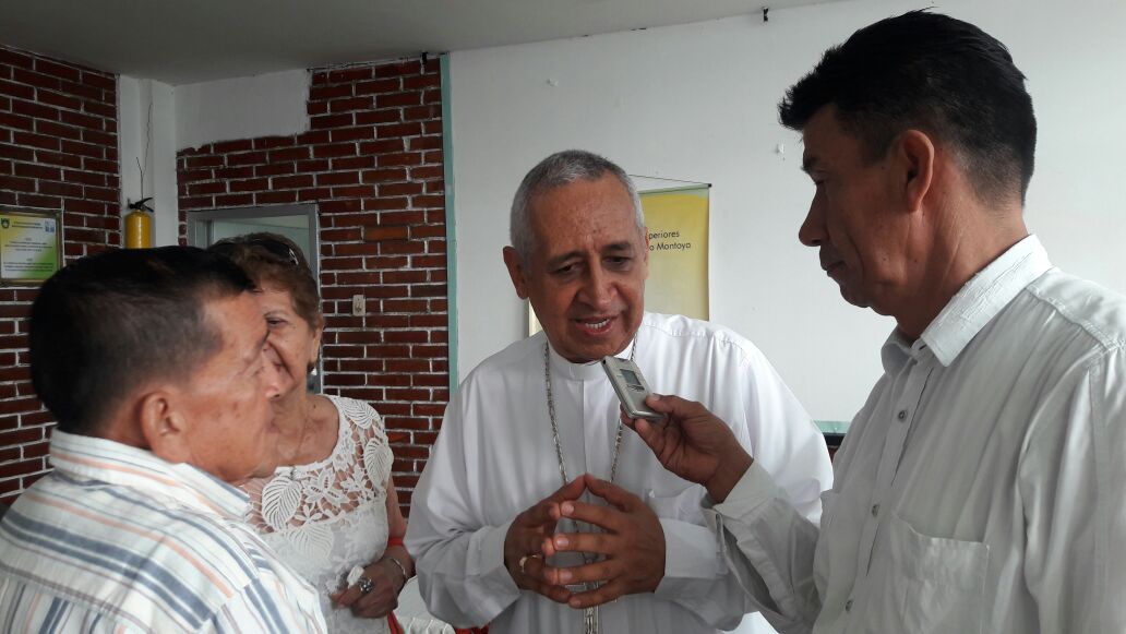 espinalfmstereo's tweet photo. Rueda de prensa Diócesis del Espinal cumple 60 años de trabajo en favor del crecimiento espiritual pastoral y estructural del Tolima https://t.co/615Bm36BoI