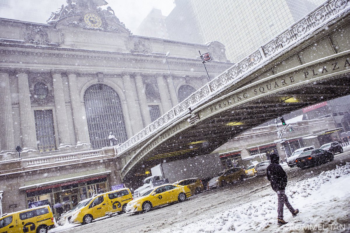 rtanphoto's tweet image. Snowy Morning ❄️😊❄️ @GrandCentralNYC @NYCDailyPics @discovering_NYC @nycfeelings #snow #winter #nyc #newyorkcity #SeeTourCity #Stormhour