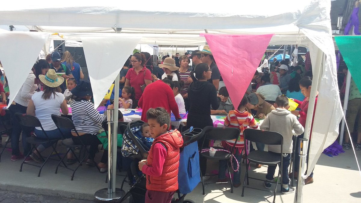 untalpeinas's tweet photo. Disfruta hoy del entretenimiento y diversión familiar en el #FestivalDeLosVientos de @AlcaldiaPachuca #LaCasaDeTodos 🍵☕🍻🍷🍰🍩🍪🍫🍬🍭🚴🚲💐🐕🐶🐩🐱 https://t.co/cHocqV5IFr