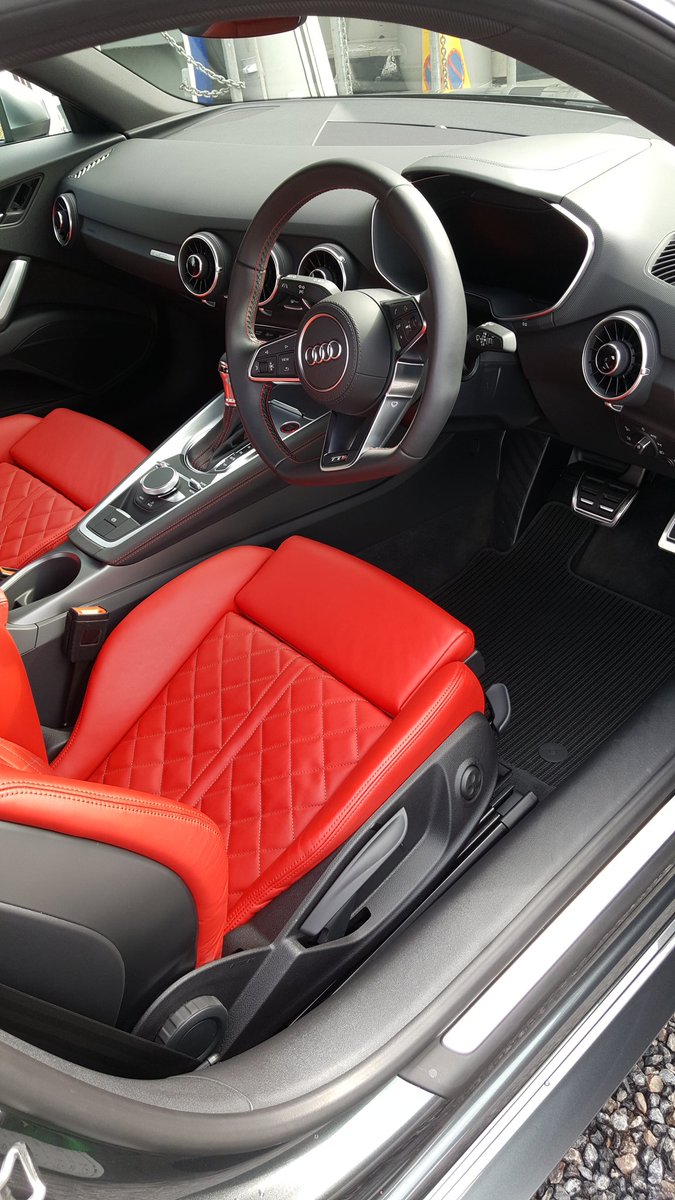 PlatDetailSW's tweet image. Stunning Audi TTS completed this morning. Lovely location too.
