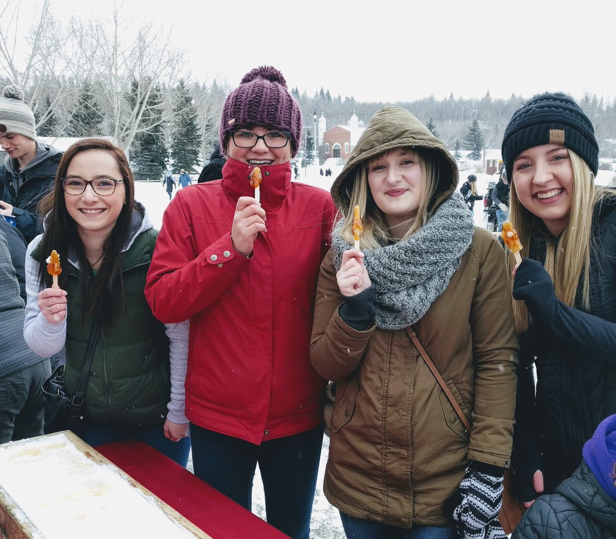 Robyn MacEachern tweet media