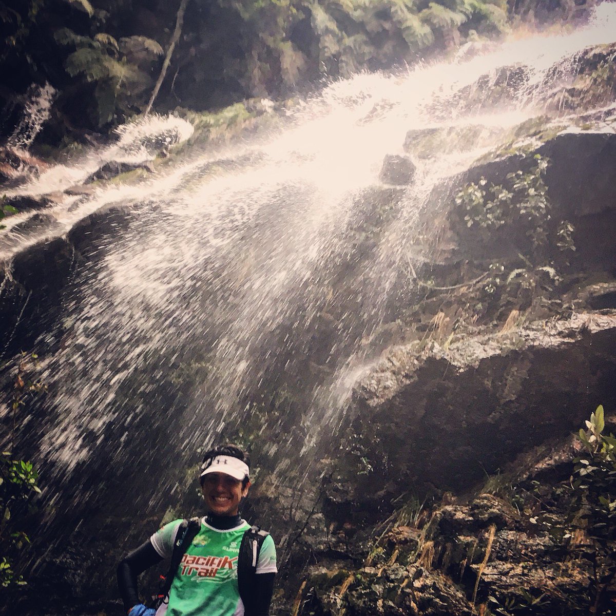 paitofierro's tweet photo. El mejor tesoro de #bogota ! Sus hermosos #cerrosorientales !😍 recuperémoslos, conozcámoslos , cuidémoslos ! #trailrunning #trail #montaña https://t.co/yIdd2BcUeM