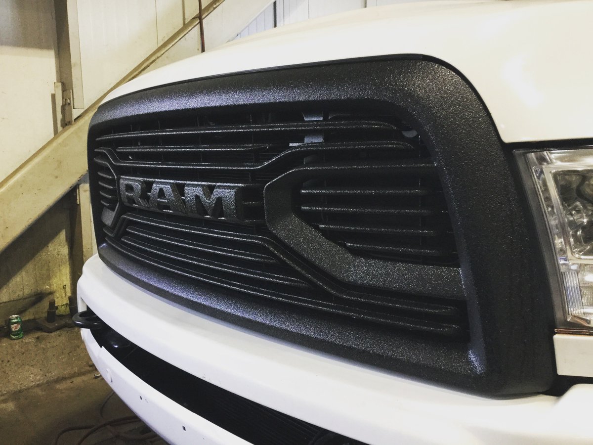 #DYK Our Parts &amp; Service departments can do custom work for your vehicle - like this Line-X front grille! bit.ly/1YpYUtY