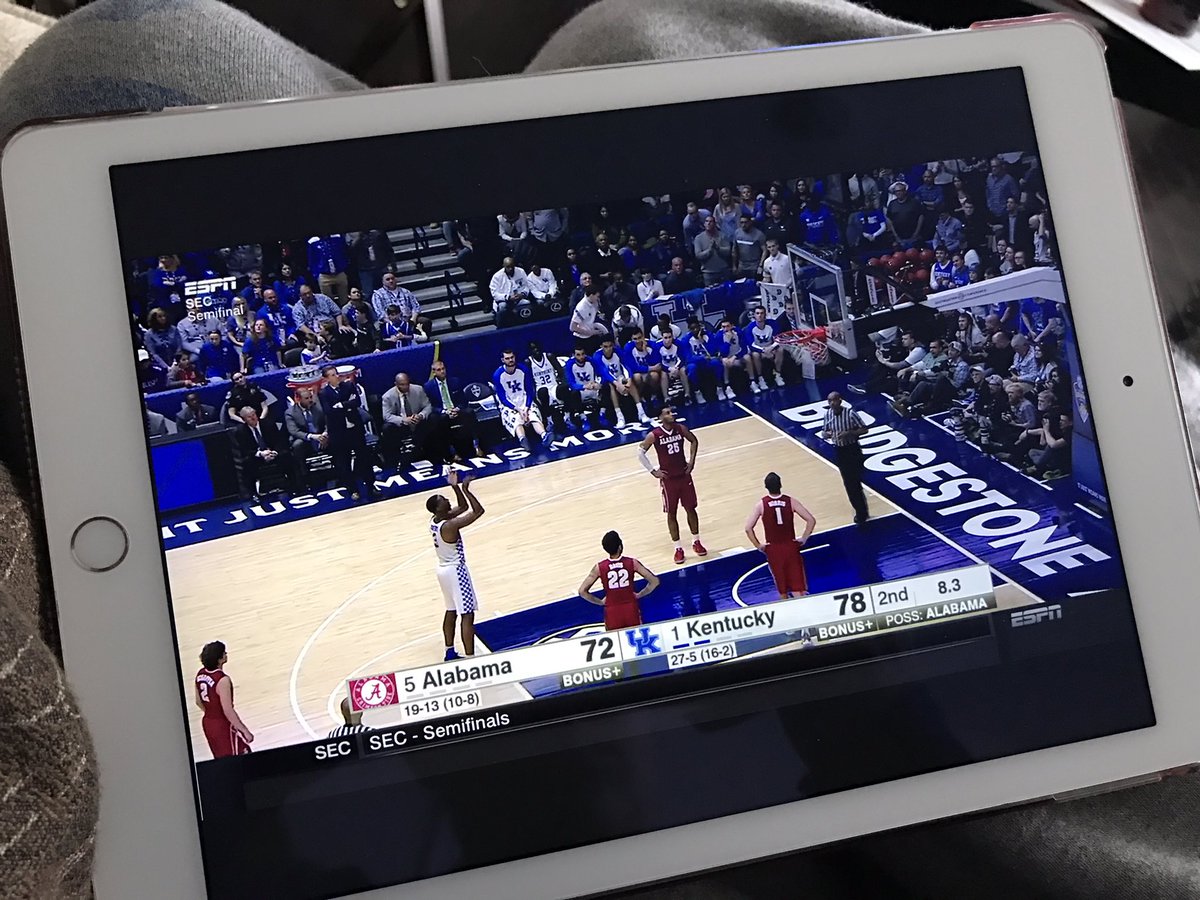 RachelHoops12's tweet photo. Pretty sure I had a heart attack during the game. I'm going to need some rest before tomorrow's #SECfinal #BBN #kentuckybasketball https://t.co/zC1eIRm5Ih