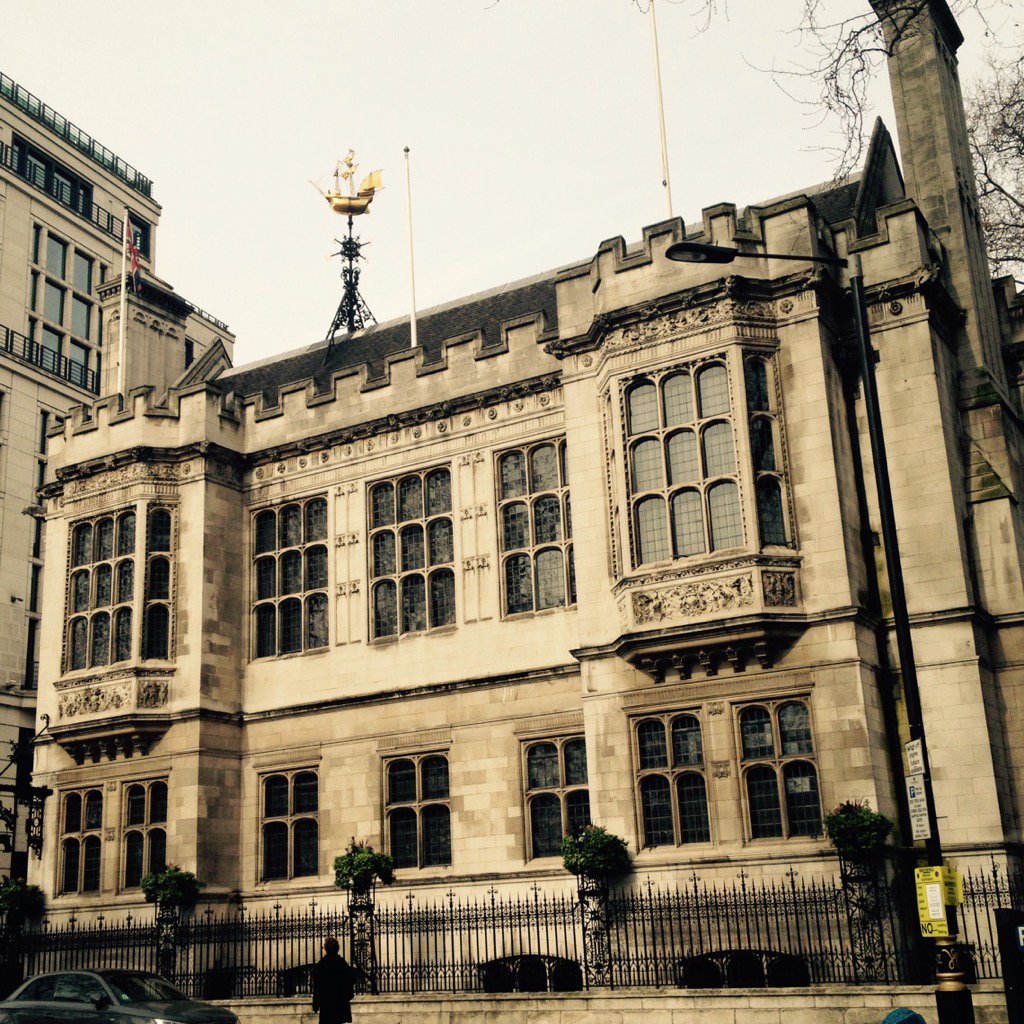 Weftfaced's tweet photo. Great visit @SussexModern #2templeplace #Furlongs #PeggyAngus #EricRavilious #JohnPiper #excellentcakenottobemissed https://t.co/5CfEjeEmGa