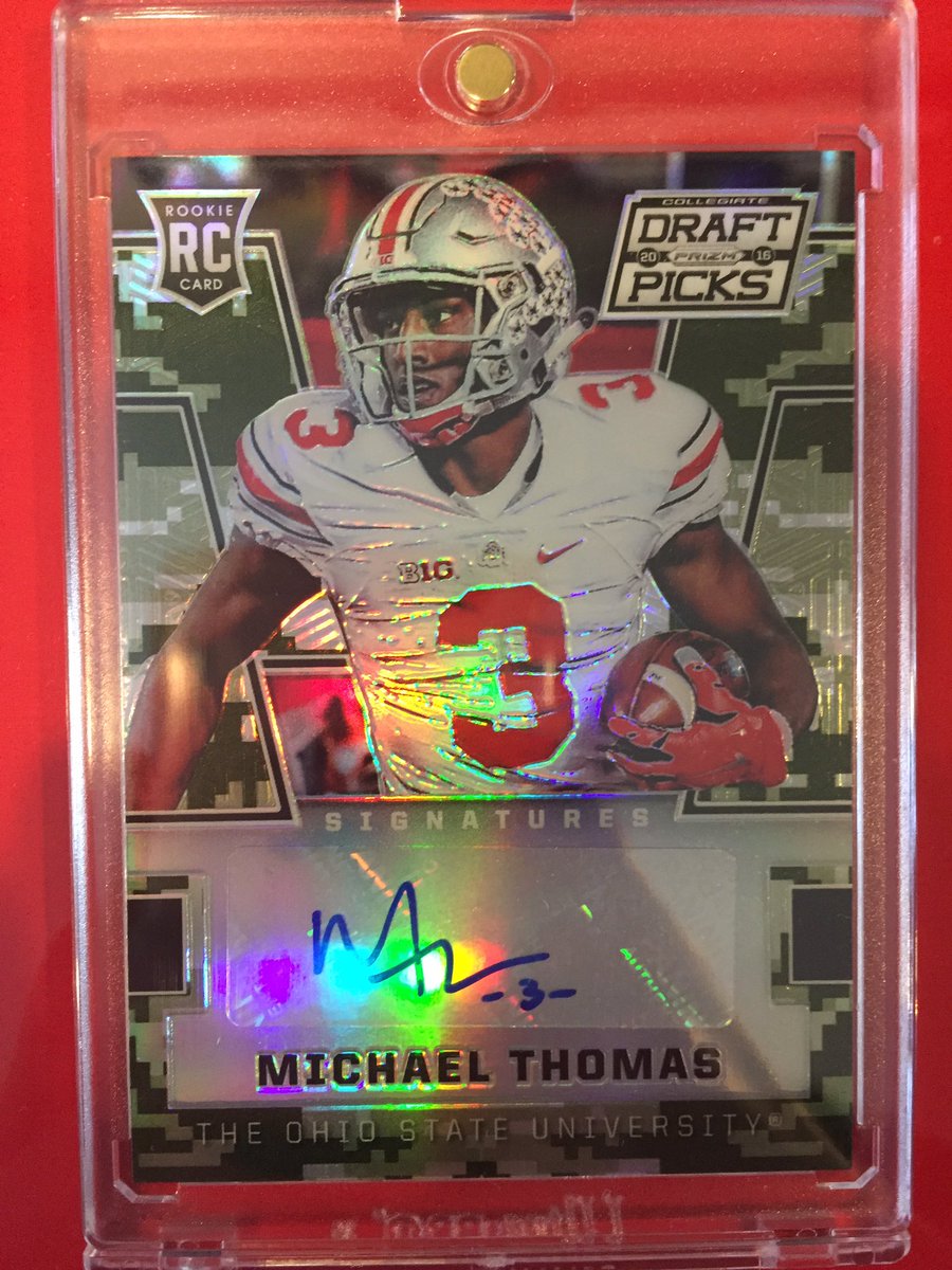 bashbroscards's tweet image. Pretty good day of packs from my lcs. Can't complain hitting a printing plate auto.