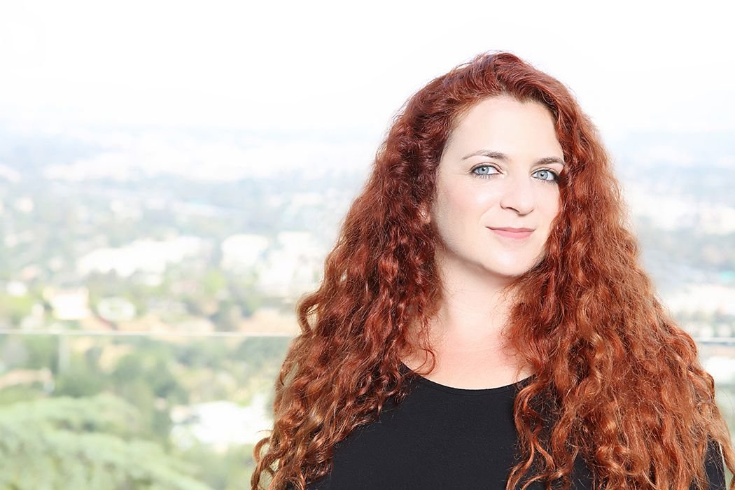 LeeZJessup's tweet image. Celebrate my new book #BreakingIn with Breaking In deals !buff.ly/2n1YnTk