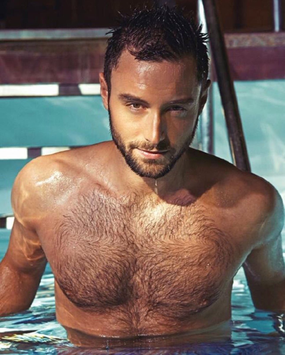 Ertu single&amp;horny karlmaður? Farðu í kósý fötin, þú verður heima í kvöld! Átt því miður ekki breik. Måns ætlar út á lífið! #12stig