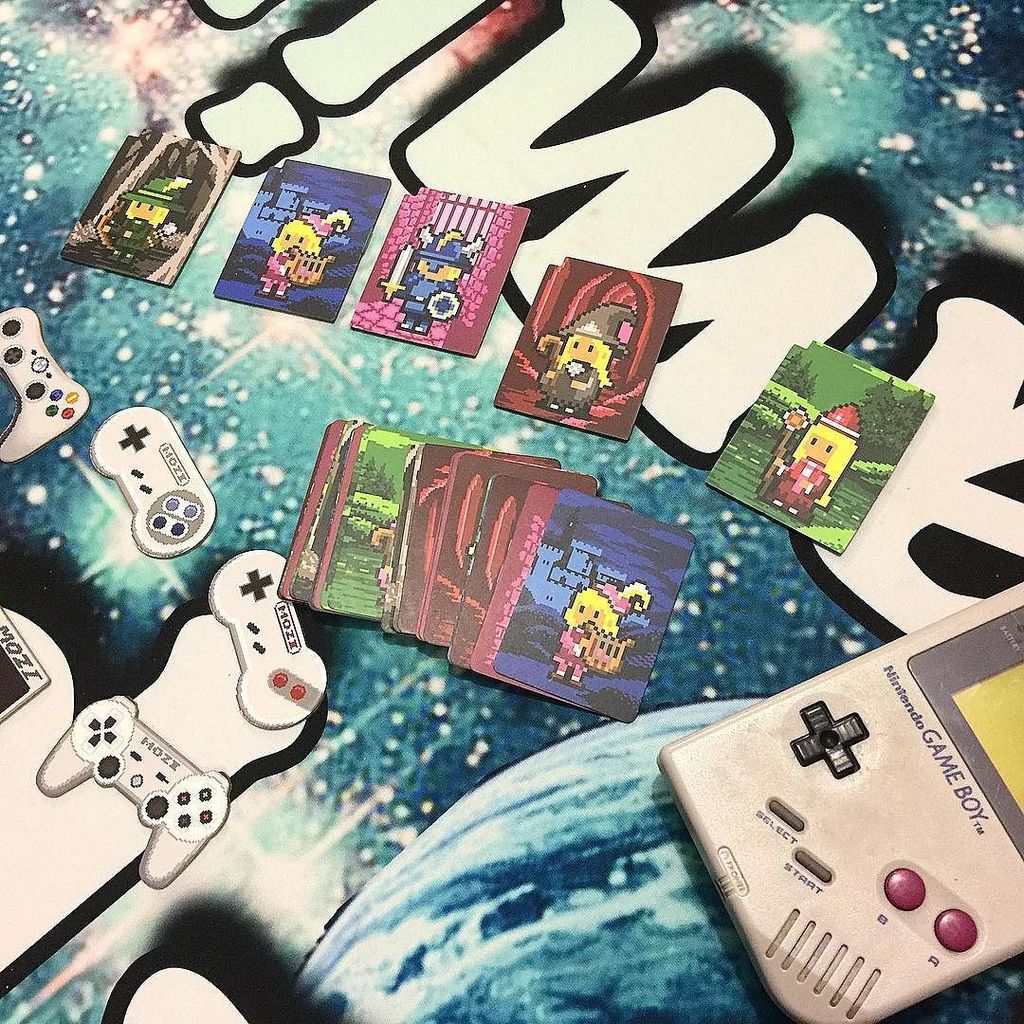 Ko heroes! A silly speed game... and my game boy! 😝 #boardgames