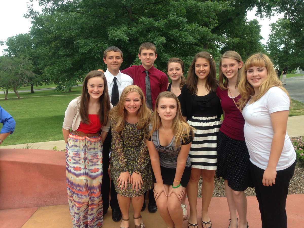 sydneydurb's tweet photo. Once an @MASCstuco kid, always an @MASCstuco kid. From #fulton13 to #fulton16, &amp; many districts/state conventions in between, MASC is family https://t.co/mbx8csqAIS