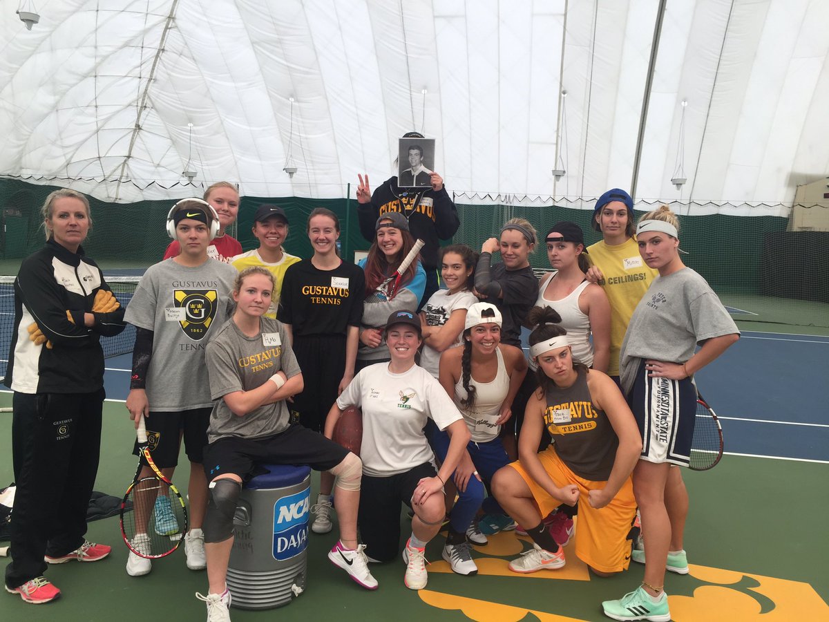 GustieWTennis's tweet image. Friday...we dressed up as the men&apos;s team members. Today we crushed it in our matches, making huge strides as a team!!#workhardgetbetter