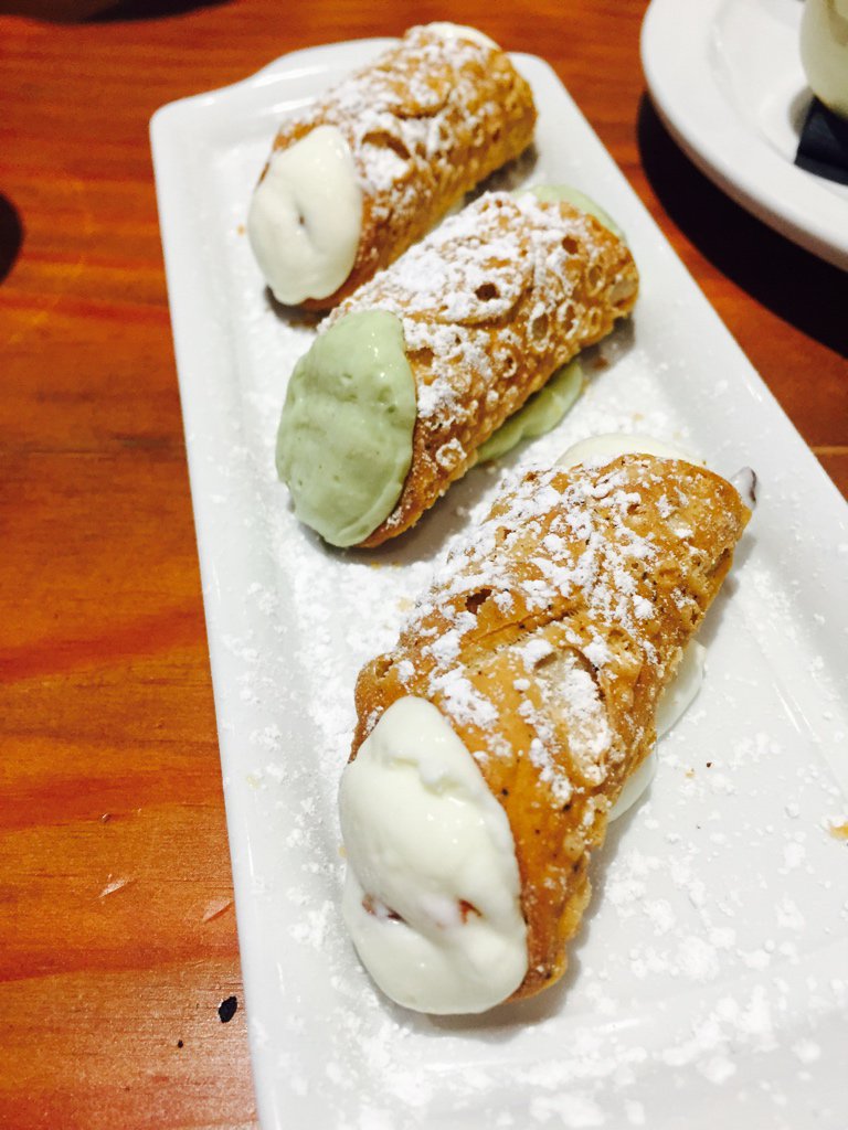 Pistachio and Ricotta Cannoli by the <a href="/CannolikingVan/">Cannoli King</a> for dessert <a href="/Spacca_NapoliPM/">SpaccaNapoli_Pizza</a> always a delicious treat.