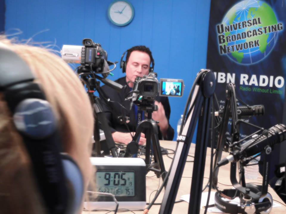 PsychicLawyer's tweet image. #IntoTheParabnormal with  Host JEREMY SCOTT &amp;amp; MARK ANTHONY the #PsychicLawyer® going live NOW To listen on the net: parabnormalradio.com