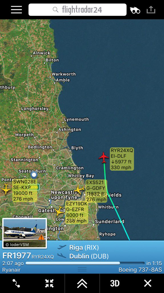 flightmayday's tweet photo. Ryanair #FR1977 from Riga to Dublin is diverting to Newcastle will be landing RWY 25 after declaring an emergency. https://t.co/HViU4L618F