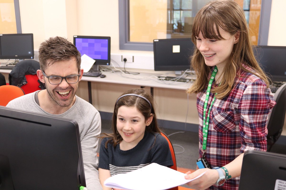 NIRaspJam's tweet photo. Another fantastic Northern Ireland @Raspberry_Pi Jam today @qubmathsphys!
For the first time, had all 3 workshop spaces running at once! https://t.co/Ljnt2C3SXp