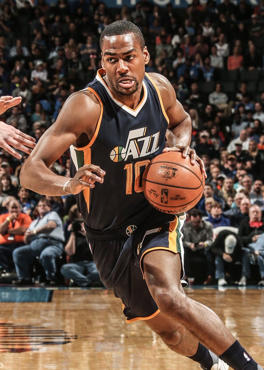 Alec Burks Highlights  📽️: on.nba.com/2lOGDO4  #UTAatOKC https://t.co/SIRcYoZM6a