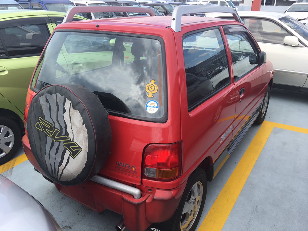 Blue6 Akオートモティブ情報 業者オークションで珍車 を発見 ダイハツ ミラrv4 そして驚きの２万キロ台 ๑ ๑ 競上では無く入札方式の為僅差で手に入れる事ができませでしたがこんな車も得意ですので是非ご相談下さい ˆoˆ 中古車 ダイハツ