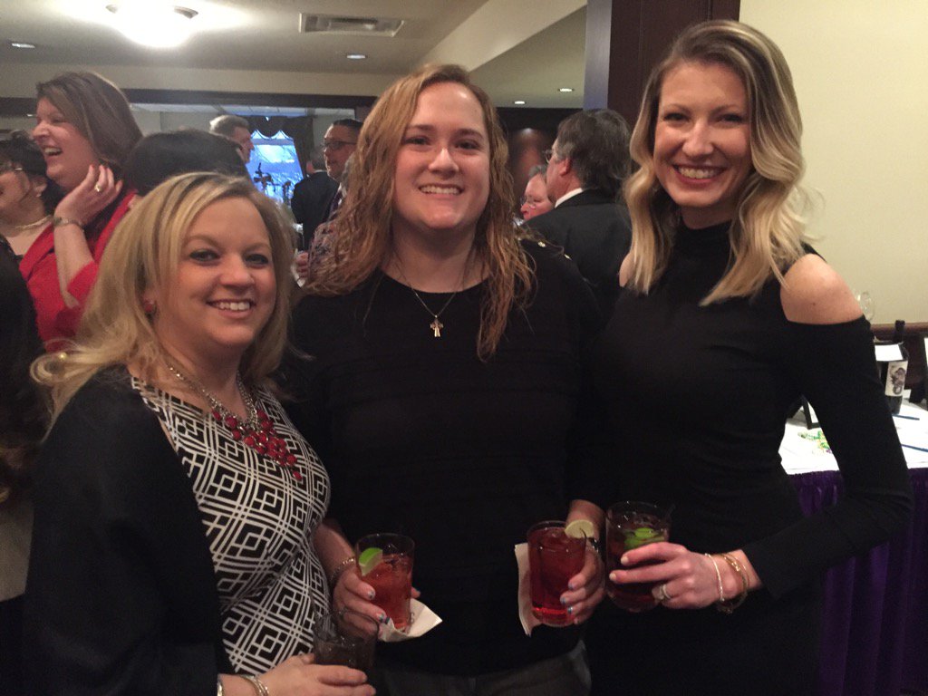 BWEF_Cares's tweet photo. Having fun at the #bwefgala https://t.co/eB9ksDaXCR