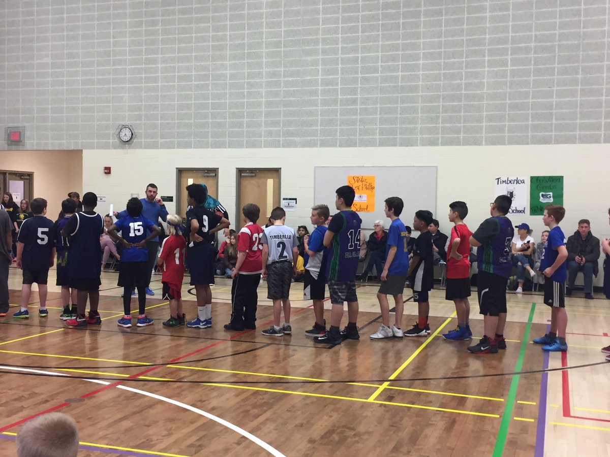 Getting ready for the Bump competition #GoDinos #elementarybasketball @DrClarkSchool @BeaconhillFMPSD