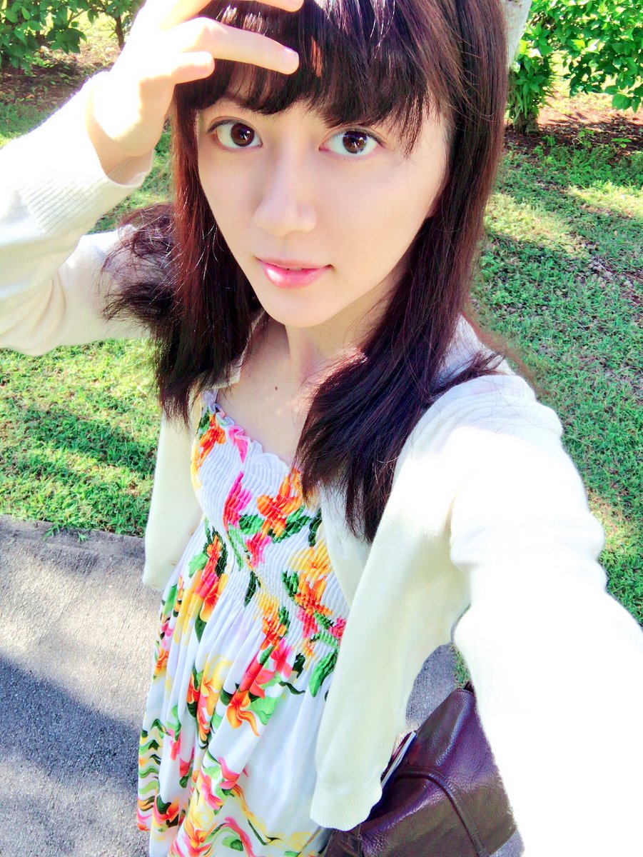 香川愛生 Manao Kagawa V Twitter おはようございます 今日もいい天気 せっかくなのでハワイで買ったムームーで いってきます D