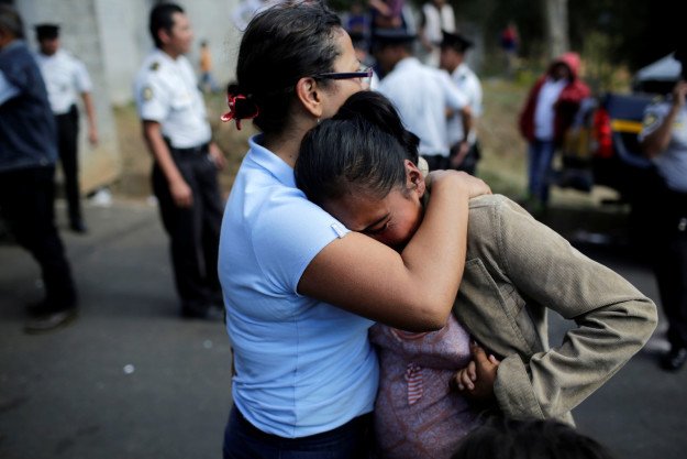 BuzzFeedNews's tweet photo. Death toll in massive fire at Guatemala shelter for abuse victims rises to 38 

https://t.co/Mm2o5vbqW6 https://t.co/3Xv782cIuL