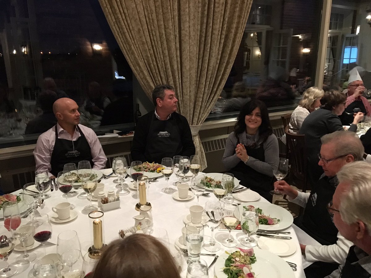 2rhods's tweet photo. Time to enjoy tuna tartare @scarborogolf. Thnx chef_chrisgironda. We did a great job! https://t.co/o4ZcUVNDtn