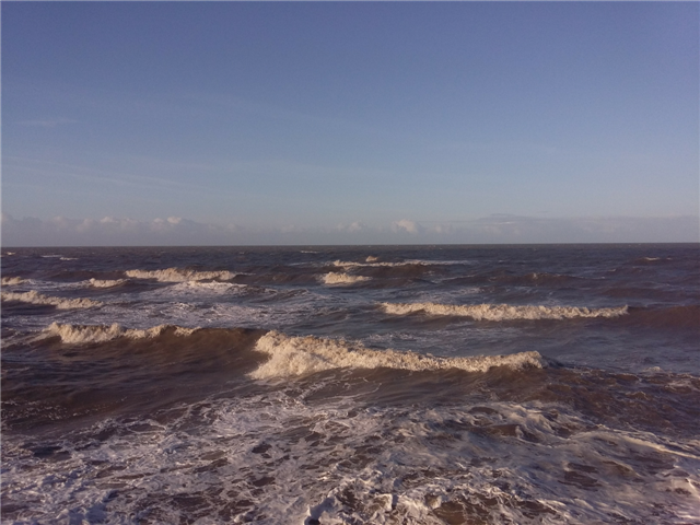 NewhouseRoad's tweet photo. #Blackpool #sea #Blackpoolpromenade #waves https://t.co/TrqwUvrRsf https://t.co/5gpgXGDDIi