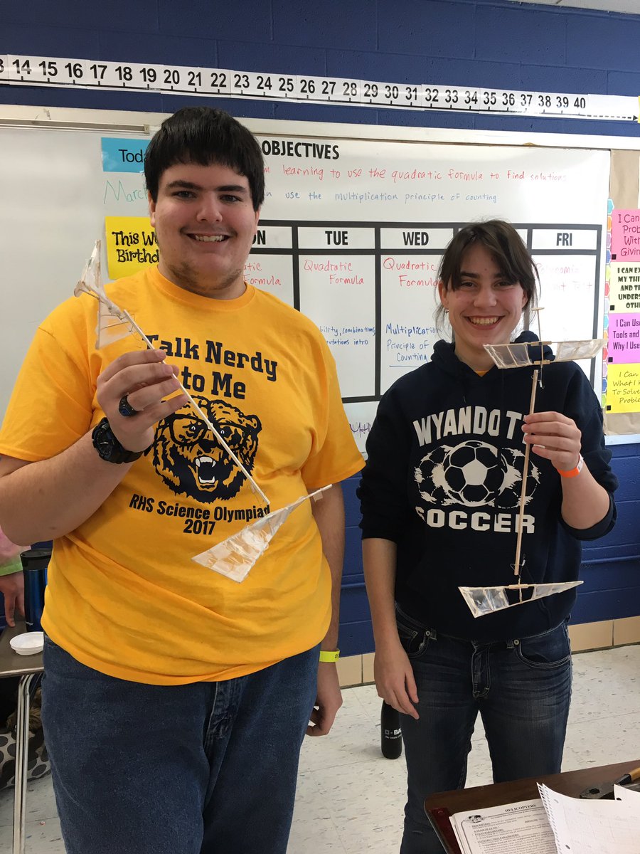bearscienceclub's tweet photo. Buildables at the Science Olympiad.🏅#scienceolympiad @No_Tpyos @MrWellerChem https://t.co/qFDpCe7PAt