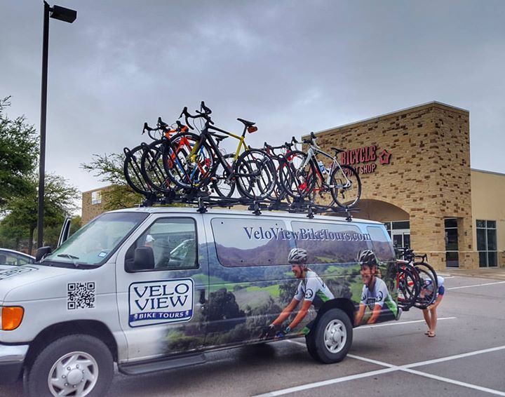 beagleracing's tweet photo. Heading out to eat some gravel. #bsscx @veloviewtexas https://t.co/drHZ44IWKB