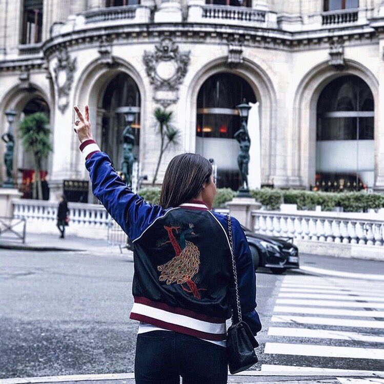 ✌🏽️Peace ✌🏽️ <a href="/simplysona/">Sonali</a> in our Jude Mid Rise Super Skinnys #BlackOrchidDenim