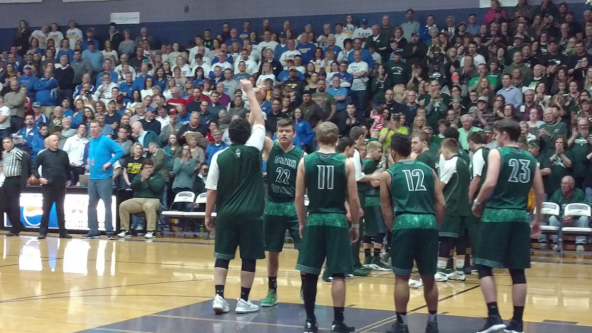kotlowski_t's tweet photo. It's tip off time. Go Green! https://t.co/r4G9kuuwIK