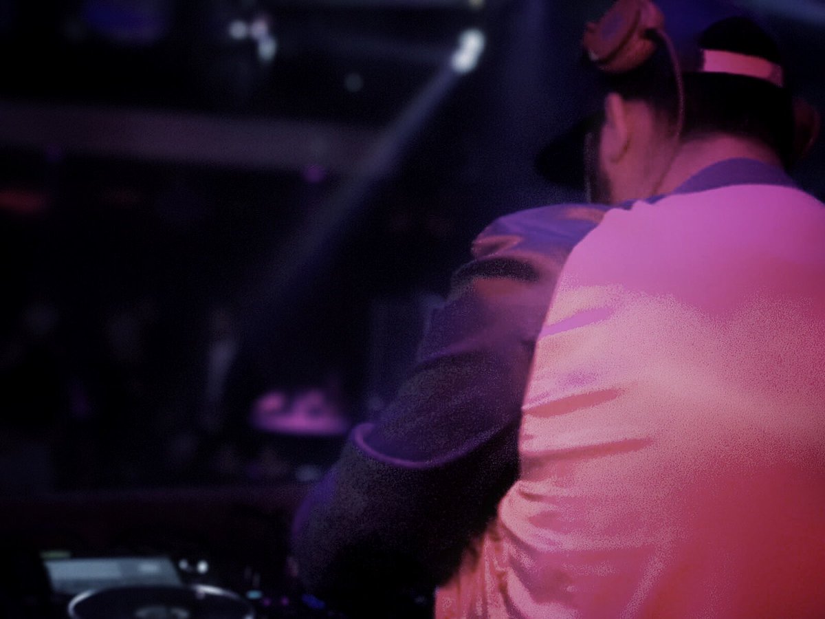 My favorite deejay 😍 #deejay #djlife #djlilkiss #moulinrouge