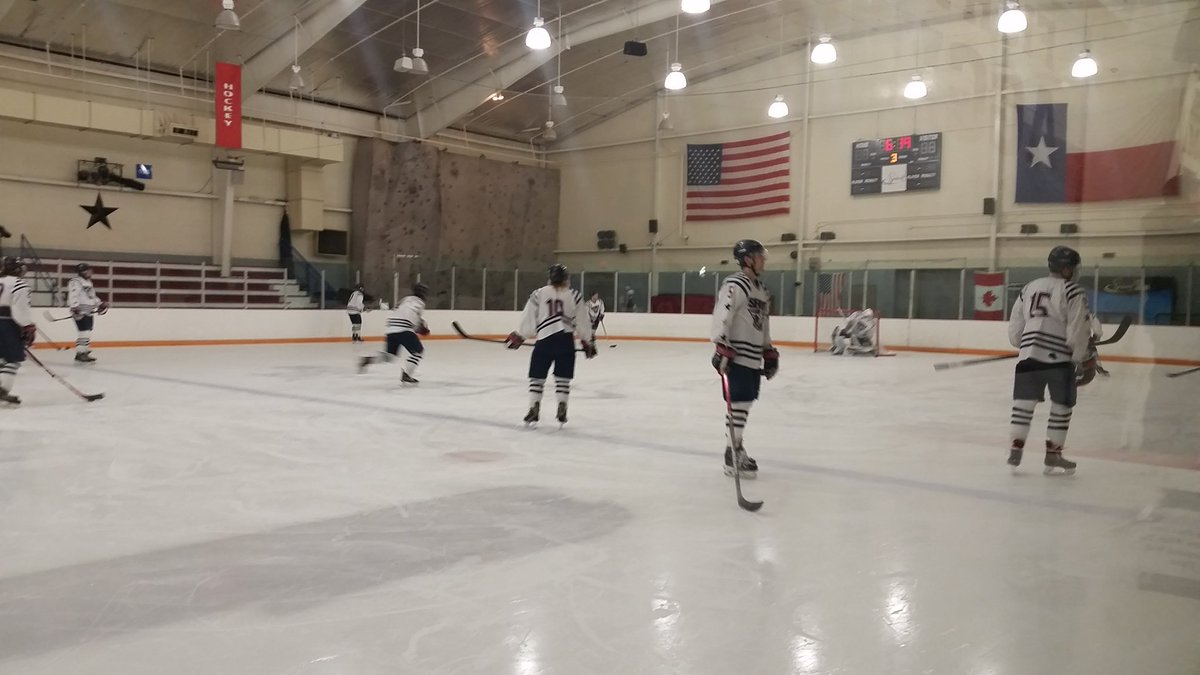 Coll. Station Spirit tweet media