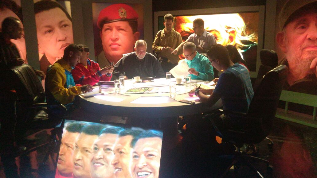 alejabolivarian's tweet image. #TodoElPoderParaLosClap .@FreddyBernal &quot;Solo el pueblo salva al pueblo&quot;