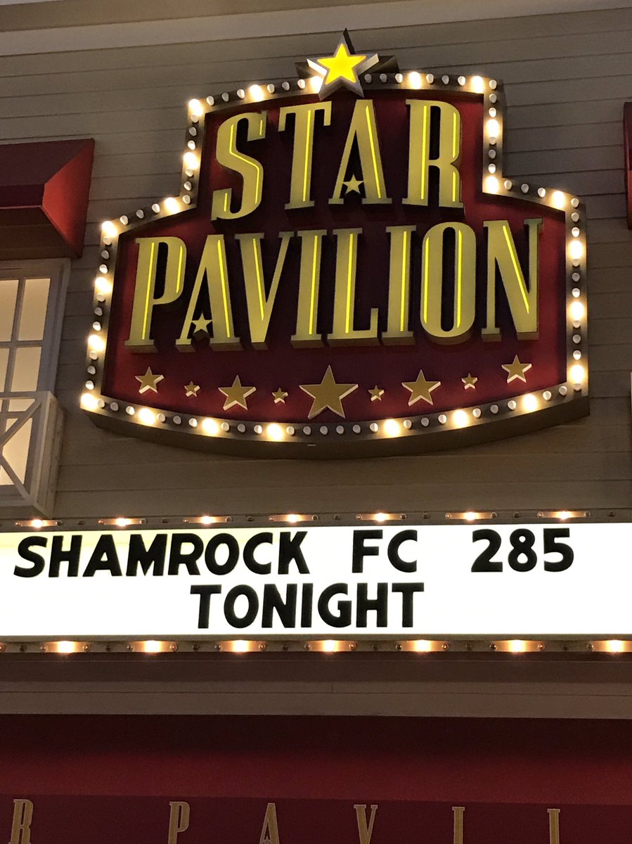 KnuckleJunkies's tweet photo. We're on hand for @Shamrock_FC 285 at @AmeristarKC Check back for full results and interviews. #kc #kcmma #sfc285 https://t.co/Aced7b0RPL