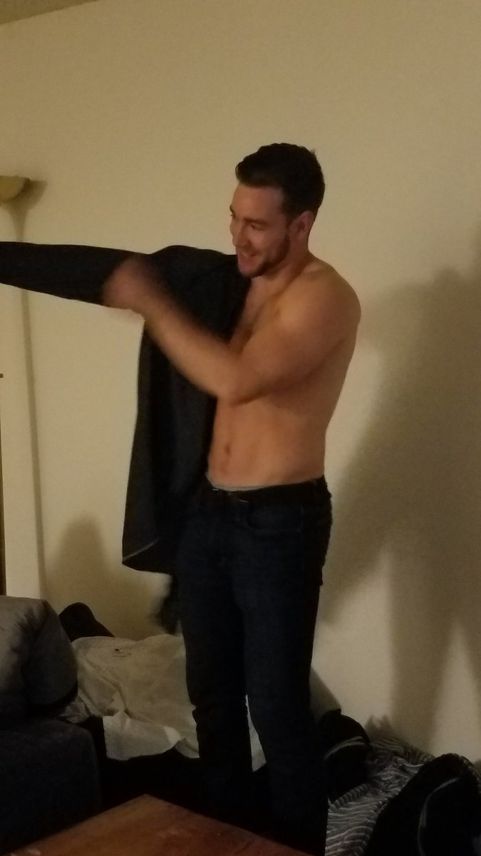 DexterIsAGod's tweet photo. CORVO.... I Have arrived.... And I am ready to slayyyyyyy. #flexgod 💪 https://t.co/gyFuawm7ep