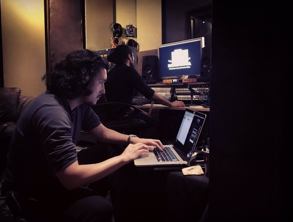 BlockOfJoy's tweet image. Anthony on audio, Charles on video. @BadassBandsLA #localmusic #liveinLA #thefamilybusiness