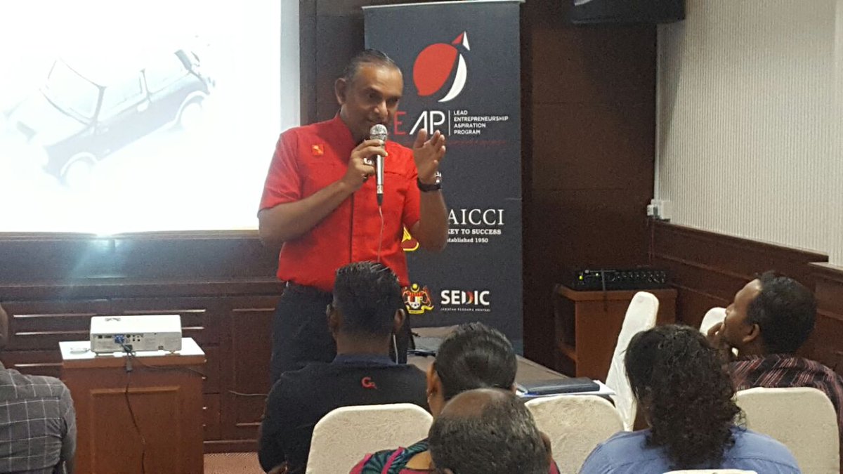 MAICCIHQ's tweet photo. Program Keusahawanan LEAP peringkat Parlimen Bagan Dalam anjuran @MAICCIHQ dengan kerjasama MIC Dun Bagan @lakssmitha @k_k_eswaran @seedjpm https://t.co/fHmGuKdMz5
