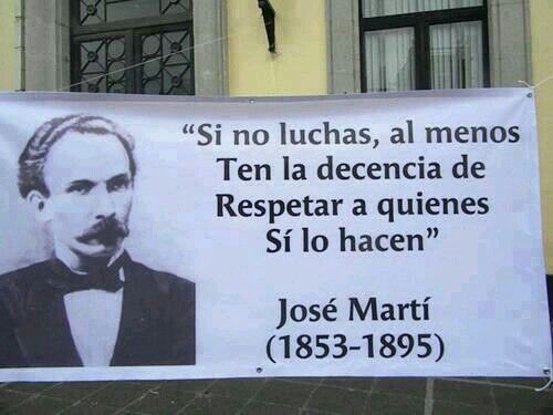 lunayhon15's tweet image. #FelizNoche &quot;Si no luchas, al menos ten la decencia de respetar a quienes si lo hacen&quot;  José Marti. #TodoElPoderParaLosClap #TROPA