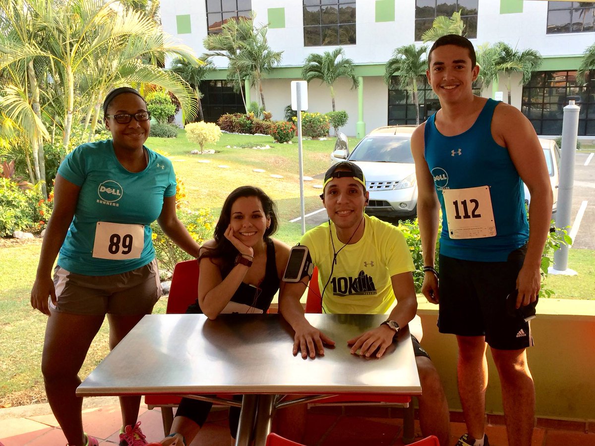 manuLrios's tweet photo. So #Facebook sent me out #OnThisDay 2015 w/ #DellRunners 🏃🏃♀️
😀👉 #LifeAtDell
#GoBigWinBig
#Flashback https://t.co/KuvrvFuV0r