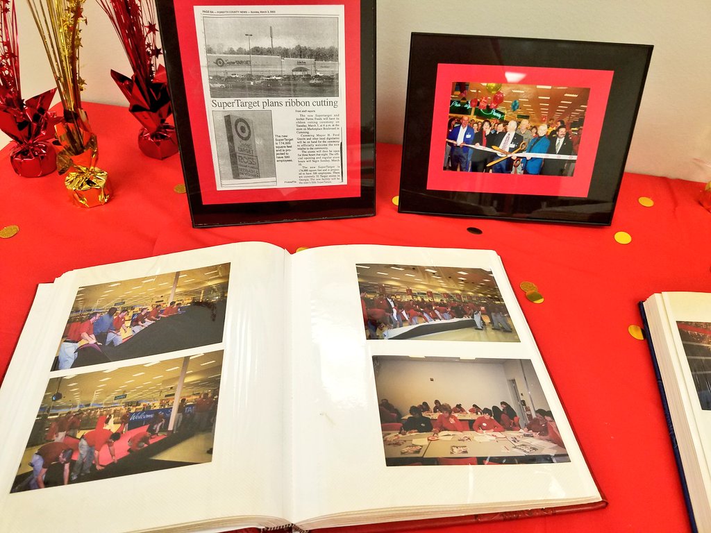 Had so much fun celebrating my store's 15 year anniversary this week! ❤ my team! <a href="/Hueypritchett/">malcom_pritchett</a> <a href="/Jennaadams1279/">Jenna adams</a>