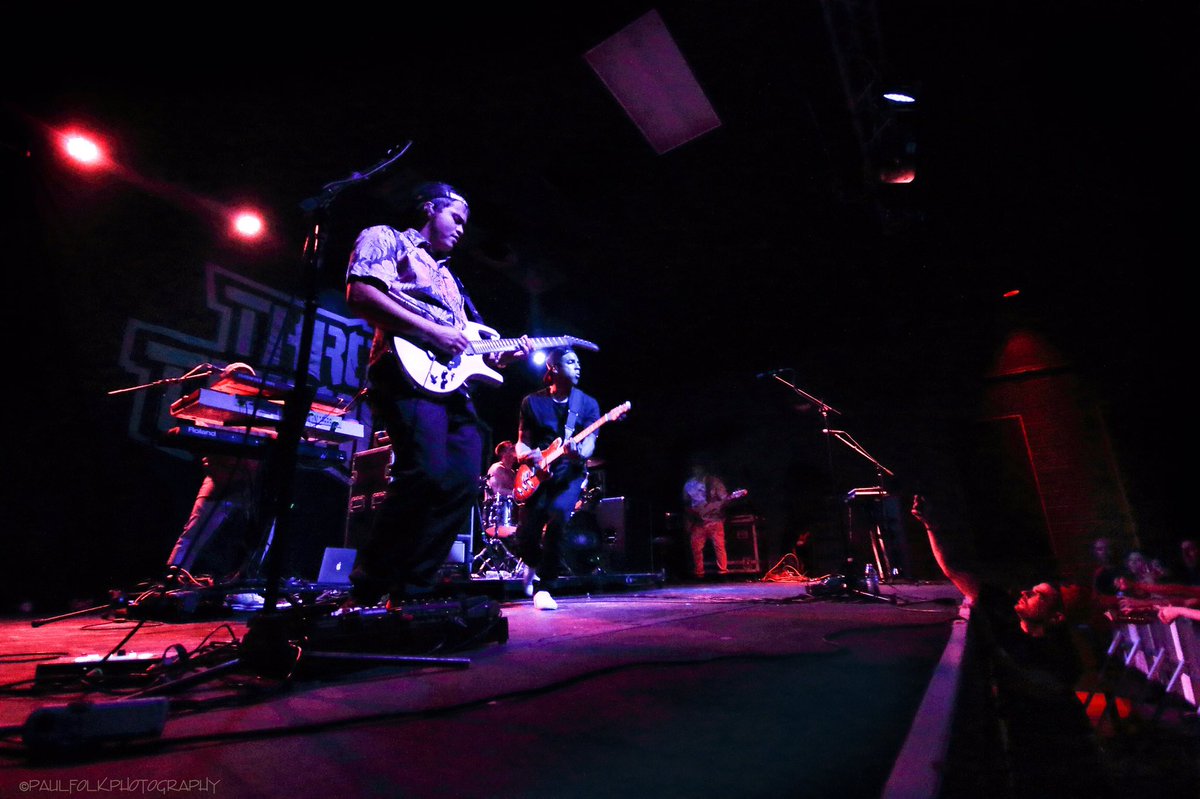 PaulFolkPhoto's tweet photo. #juggernautmusicfestival with @throughtheroots #clubred #AZ #reggaemusic #reggae #TTR #goodvibes #MuchLove #goodtimes #caliband #vibes #AZ https://t.co/8YySRDuy9E