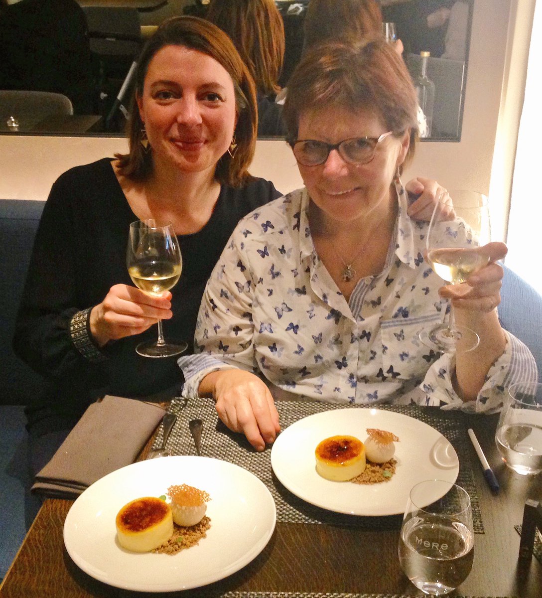 EmilieDucat's tweet photo. Amazing lunch @MereRestaurant, desserts were heaven! Best Orelys ice-cream so far, bravo Miriam👌@Valrhona @ClassicFineFood #orelys https://t.co/v8NcmGx94R