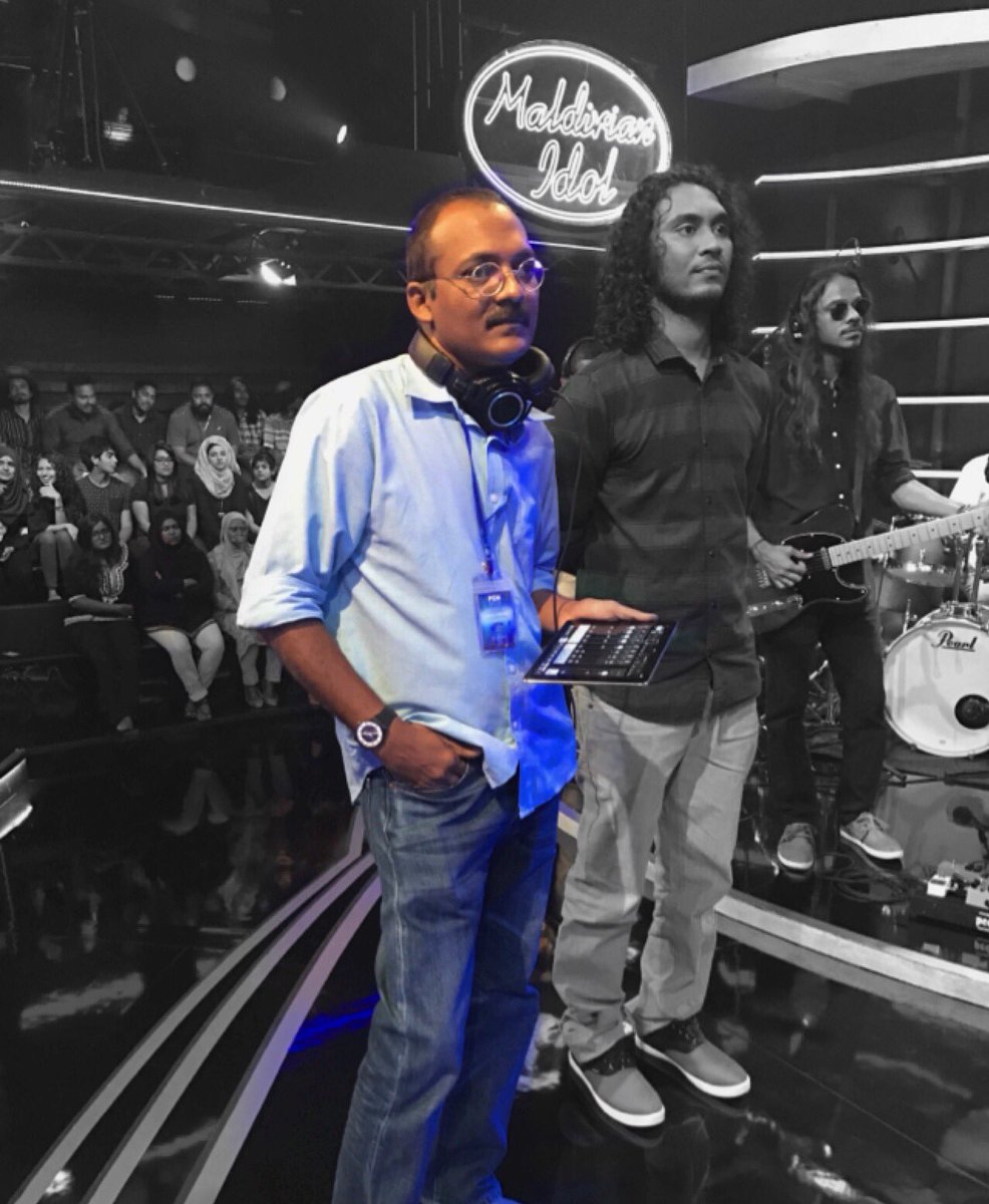 Azooilaan's tweet photo. Thanks 4 the guidance intraining #maldivianidol contestants.a man who has done Masters inMusic Industry Studies in universityof liverpool UK https://t.co/gqsIZCyQlg