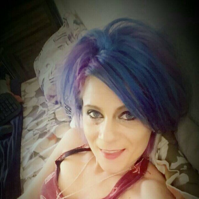 #KidlessandPlanless #Wtf #liveme Brooke Dreamz: come hang out https://t.co/ma39CK26rF https://t.co/H<a href="/tag/kidlessandplanless"class="tags">#KidlessandPlanless</a><a href="/tag/wtf"class="tags">#Wtf</a><a href="/tag/liveme"class="tags">#liveme</a>