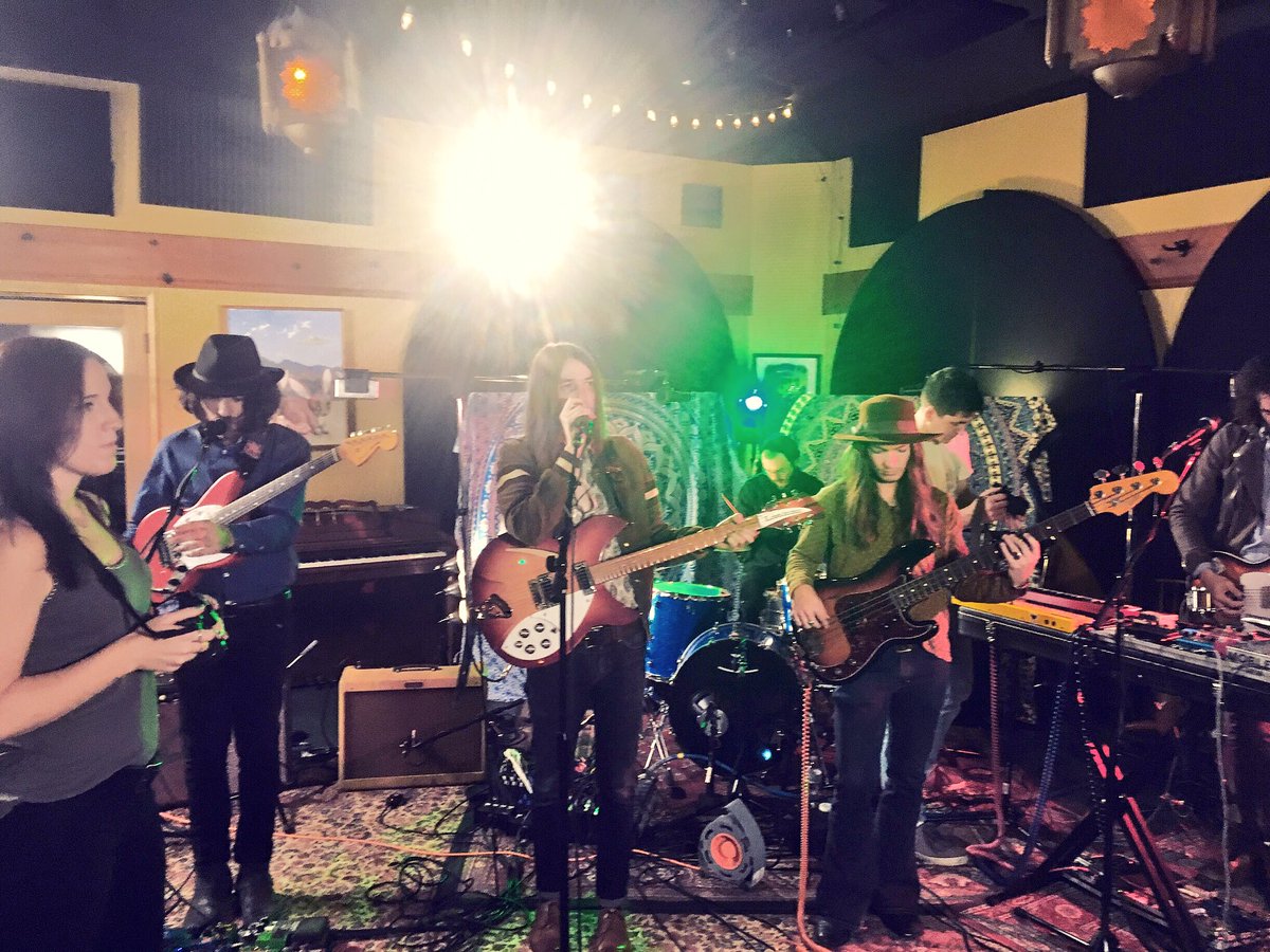 BlockOfJoy's tweet image. Taping @BadassBandsLA today at @BedrockLA w/ Dream Phases &amp;amp; @NoSmallChildren #losangeles #badassbands