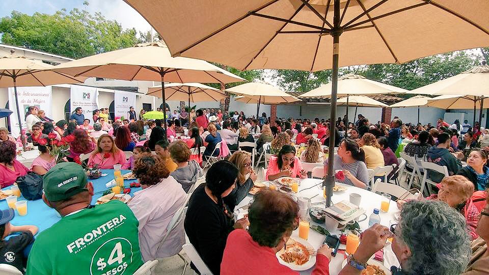 MT_BC_OFICIAL's tweet photo. Reconocimiento a las mujeres priistas, mujeres de lucha incansable y entrega en favor de nuestro México. #MujerPRI #FamiliaMT https://t.co/AkMw4g0gPv