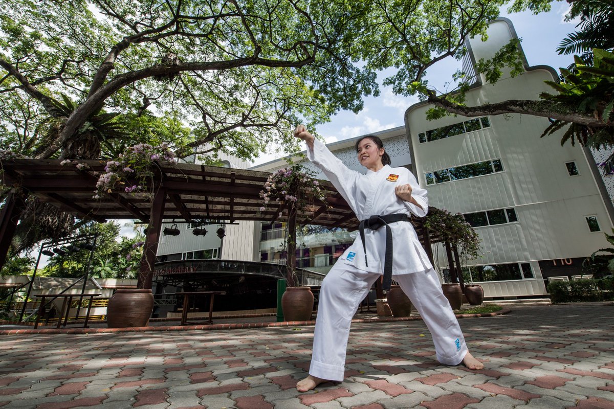 SingaporePoly's tweet photo. From introvert to captain of SP's Karate Club.🔧⚡Read Hwee Peng's story here https://t.co/pi2MbCsSTz
#speye #spengineering #singaporepoly https://t.co/hznf0poU4h