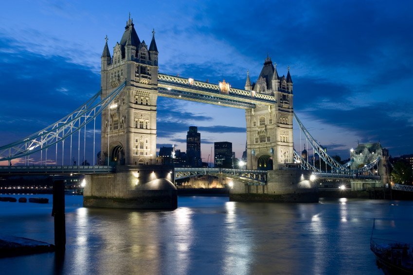 LauBitocco's tweet photo. Londres...allá vamos https://t.co/NxrPQJ1fsc